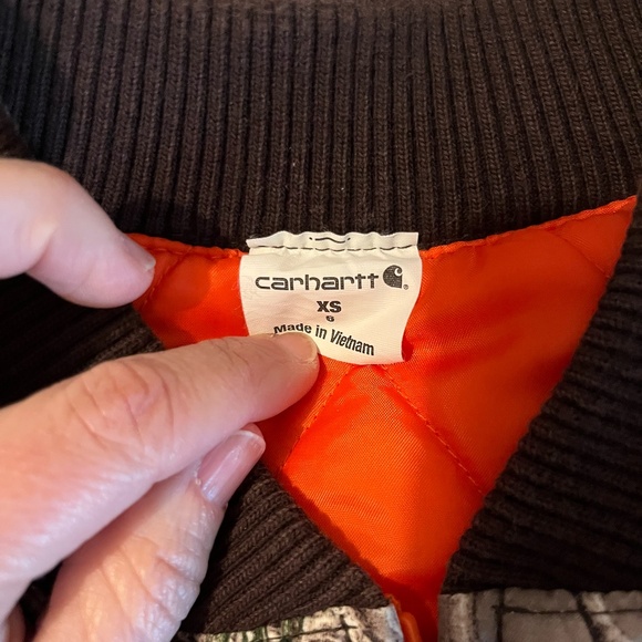 Carhart Camo Vest size 6 - Picture 2 of 3